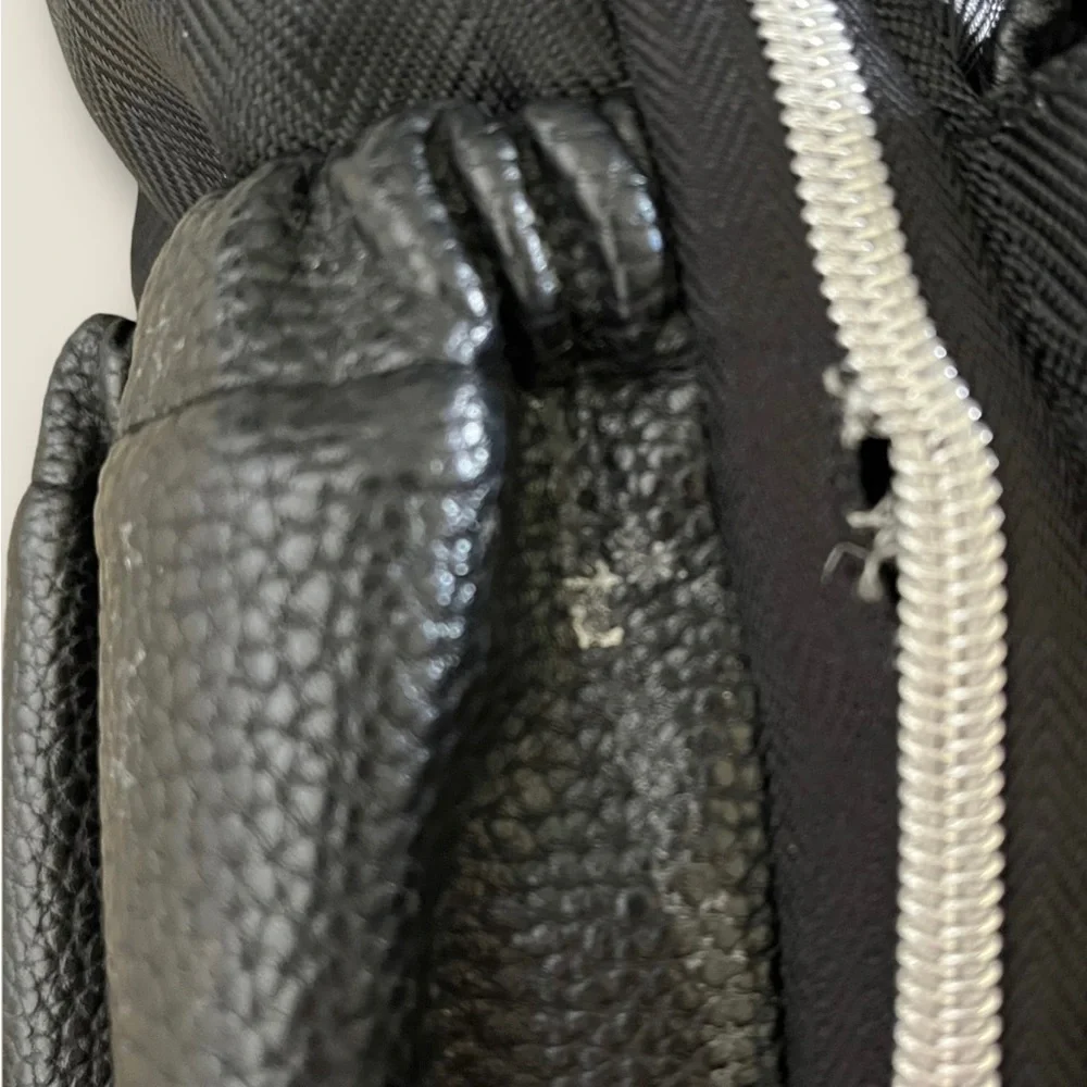 Itzy Ritzy Leather Large Diaper Backpack‎ Bag Travel Black 15